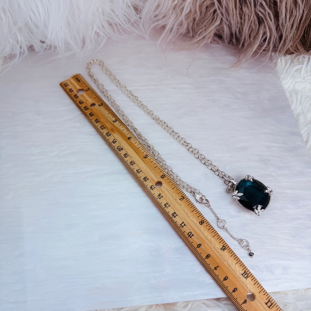 Vintage Sigrid Olesen Silvertone and Blue Pendant Necklace - Picture 8 of 13
